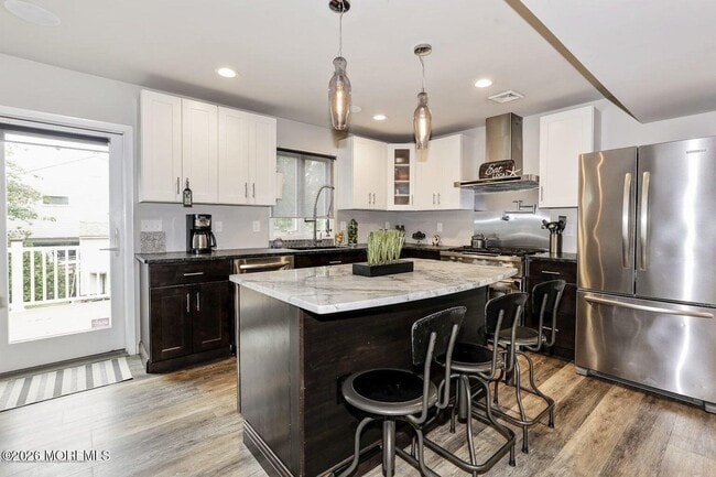 Photo - 265 E Virginia Ave