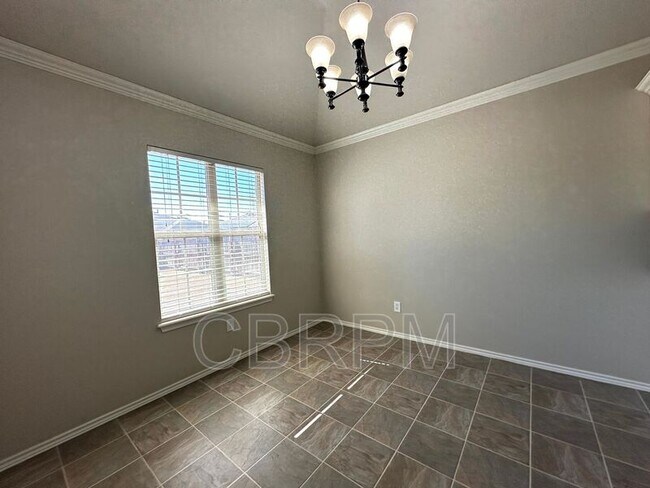 Photo - 2019 87th St