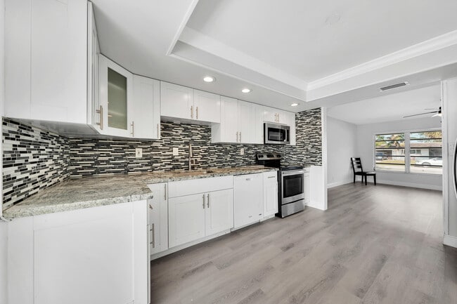 Photo - 104 Palamino Cir