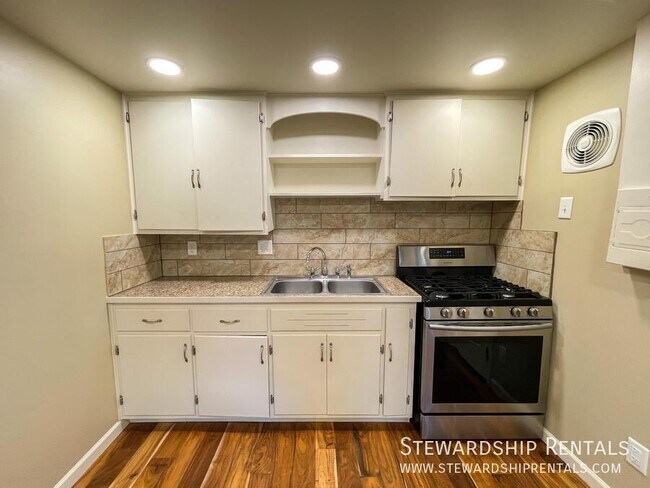 Photo - 754 W 12th Ave Unidad D