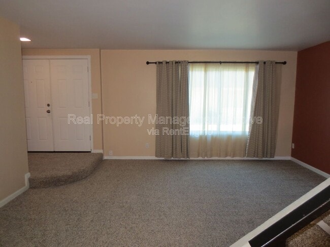 Photo - 4808 S Juniper St