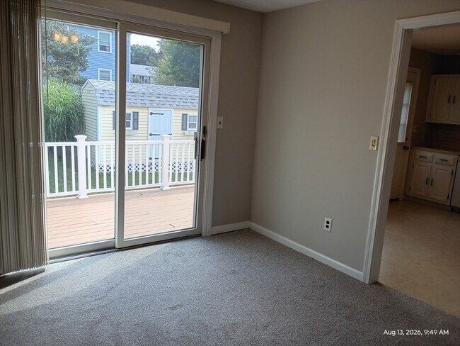 Photo - 14 Coltin Dr