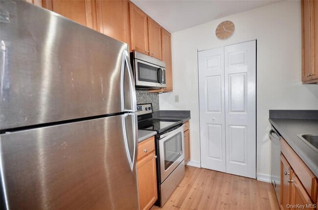 Photo - 99 Richmond Blvd Unidad 3A