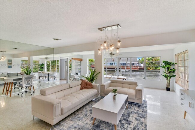 Photo - 2901 NW 9th Terrace