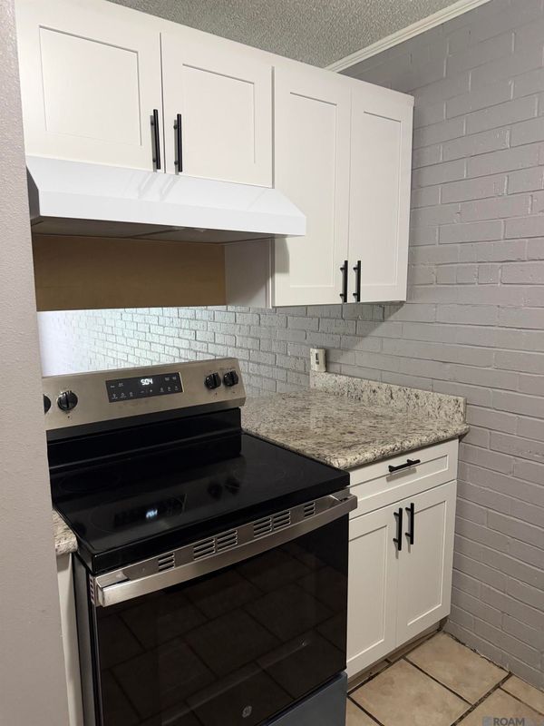 3350 HIGHWAY 1 SOUTH, 7