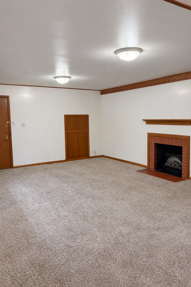 Photo - 215 N Ninth St