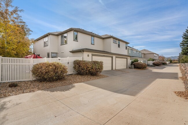 Photo - 9303 W 107th Pl