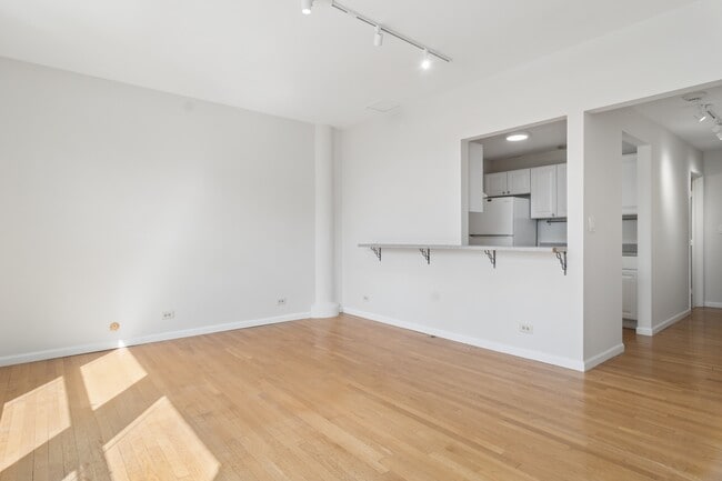 Photo - 431 S Dearborn St Unit 1004