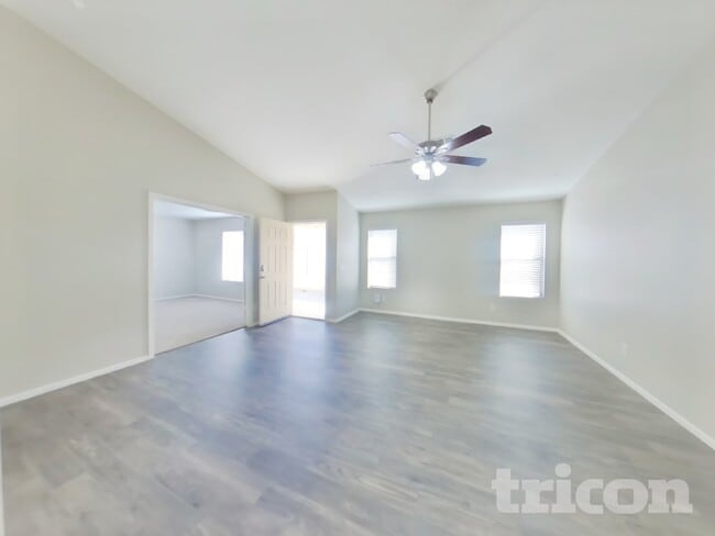 Photo - 40175 N Costa Del Sol Dr