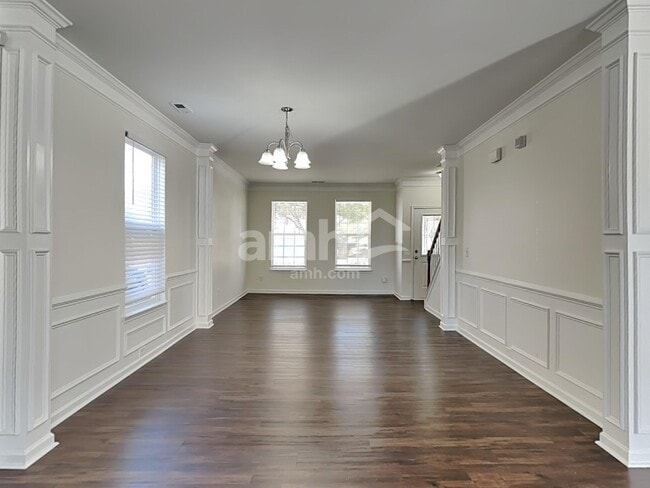 Photo - 5006 Lazy Day Ln