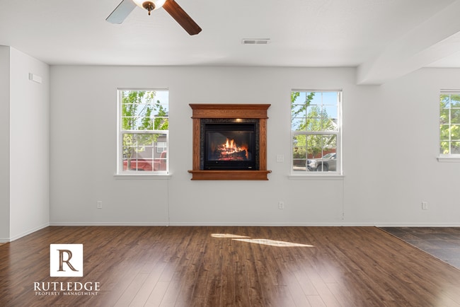 Photo - Southwest Medford / Near ROGUE X