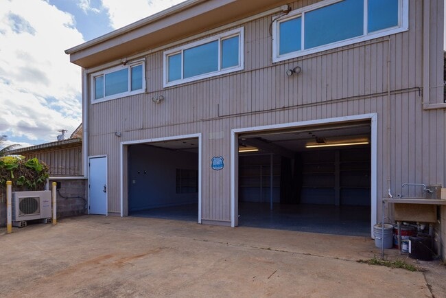 Photo - 1955 E Vineyard St Unit 2,088 sq ft