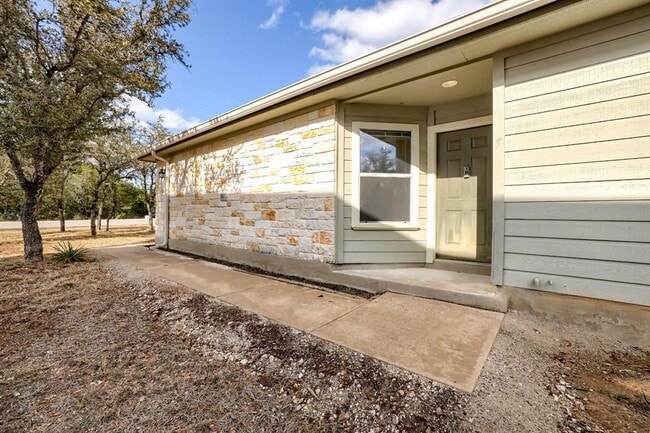 Photo - 21501 Boggy Ford Rd