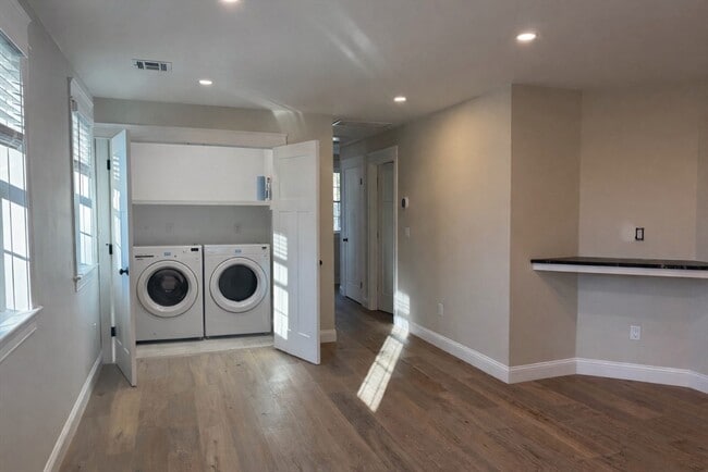 Photo - 1A Old Mill Rd Unit 2