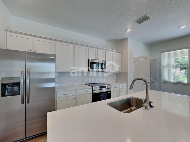 Photo - 1534 Blue Nile Pt