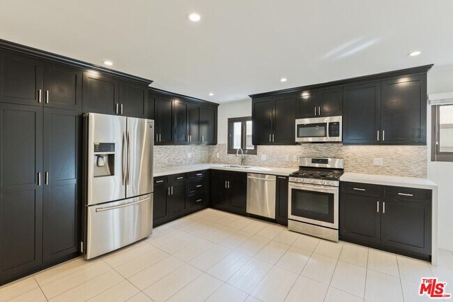 Photo - 6930 De Celis Pl Unit 34