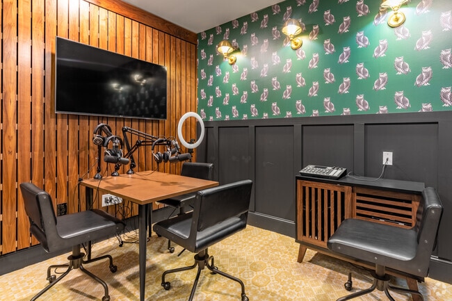 Podcast Studio