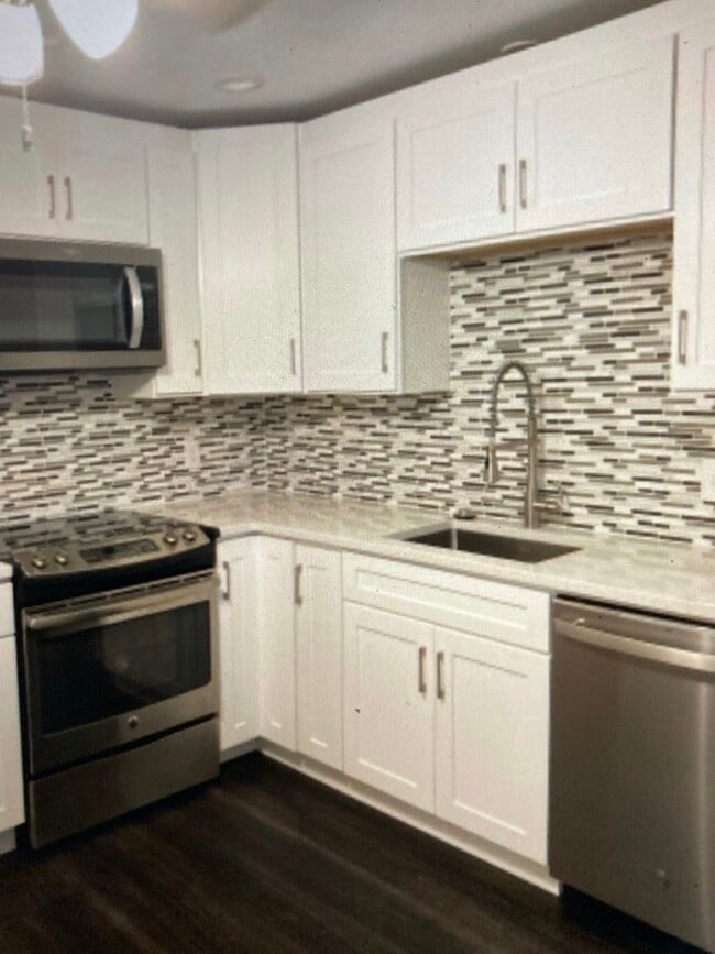 Photo - 4 Pleasant Ave Unit Apt 4