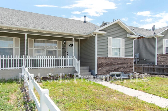 Photo - 521 Queens Rd