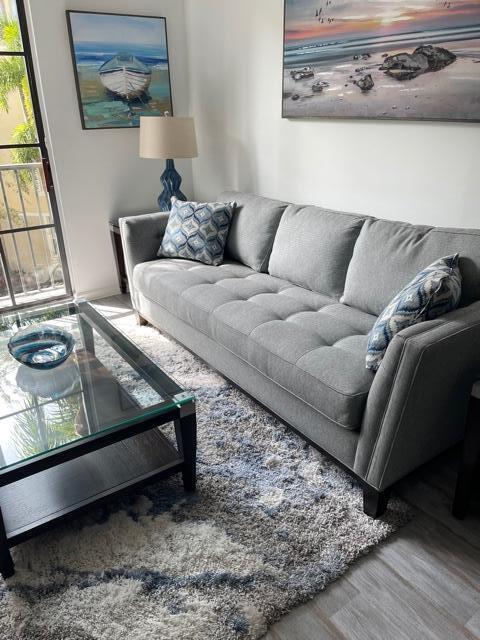 Photo - 630 S Sapodilla Ave Unidad 312