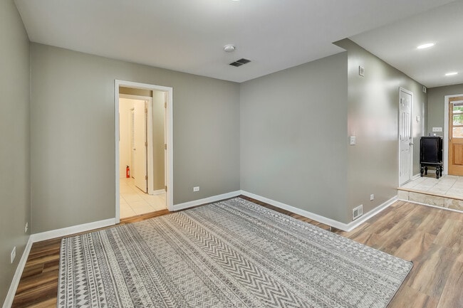 Photo - 2305 W Thomas St