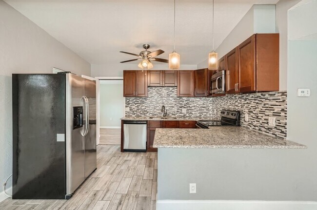 Photo - 3219 40th St N