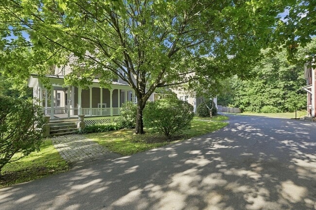 Photo - 50 Rockwood Rd