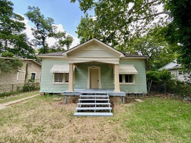 Photo - 2538 Emery St House