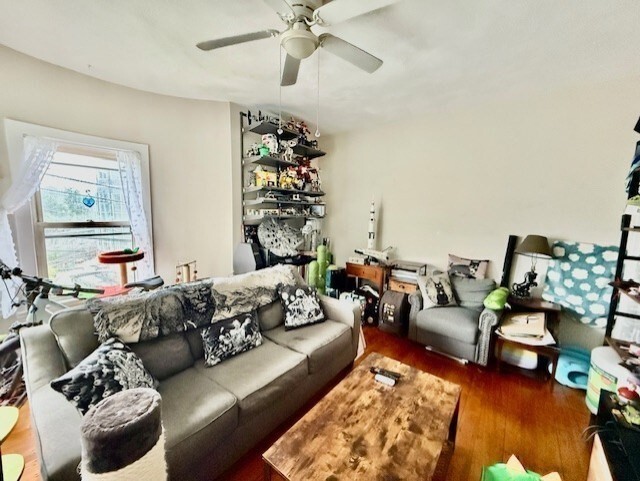 Photo - 70 Roseland St Apartment Unit 2