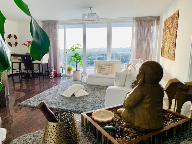 Photo - 6301 Collins Ave Unidad 1606