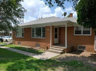 Building Photo - 2-Bedroom, 1 bathroom with 1 bonus room in... Rental