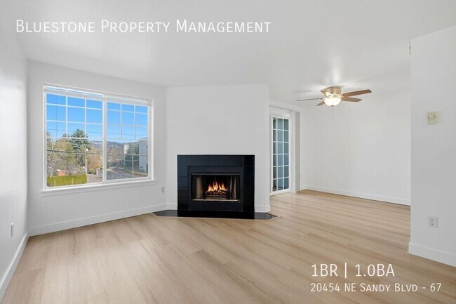 Photo - 20454 NE Sandy Blvd Unit 67