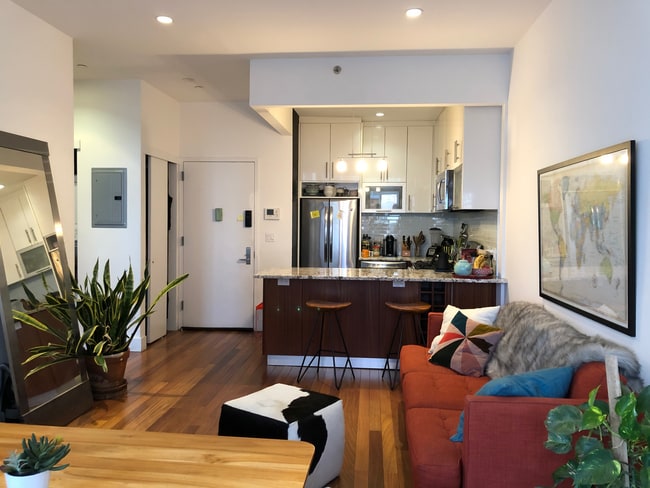 Building Photo - 4118 27th St Unit 6B