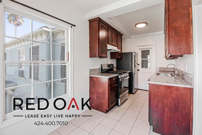 Photo - 1828-1850 N Edgemont Unit 8