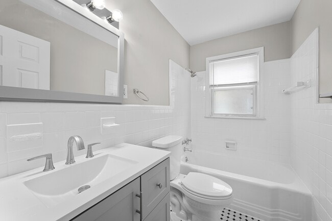 Photo - 23737 Brittany Ave