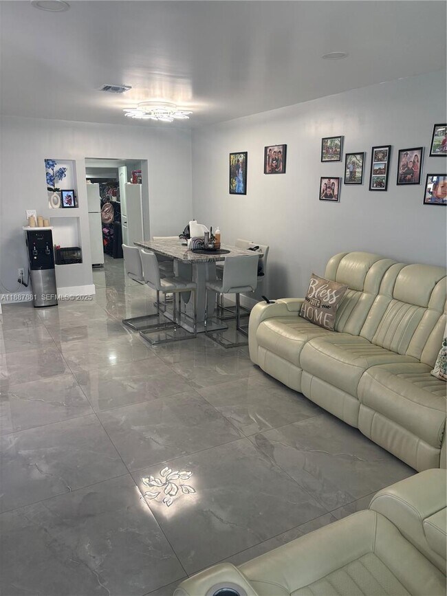 Photo - 14500 SW 289th St