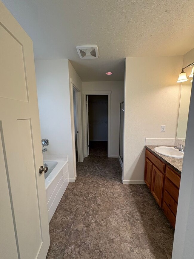 Photo - Home for rent in Quincy