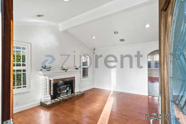 Photo - 4074 Forestbrook Way