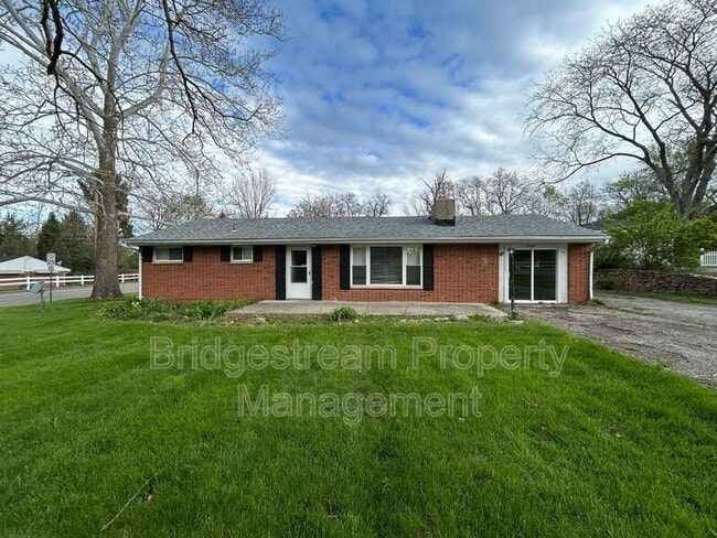 Building Photo - 4246 Lyndell Dr