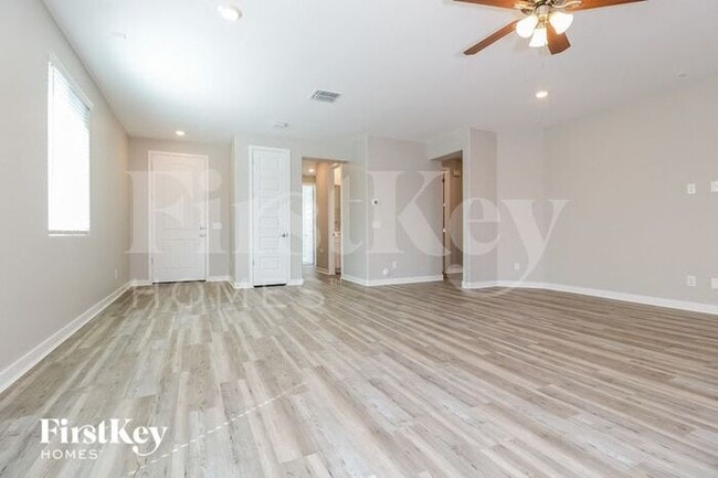 Photo - 16561 W Alameda Rd