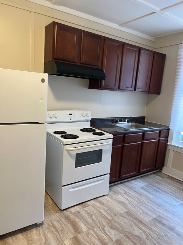 Photo - 2800 Orleans St