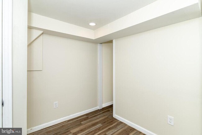 Building Photo - 505 Rand St Unit C Rental