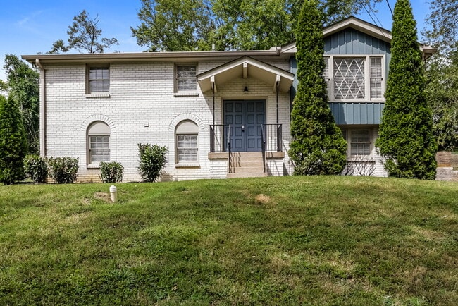 Building Photo - 121 Lakeside Park Dr Rental