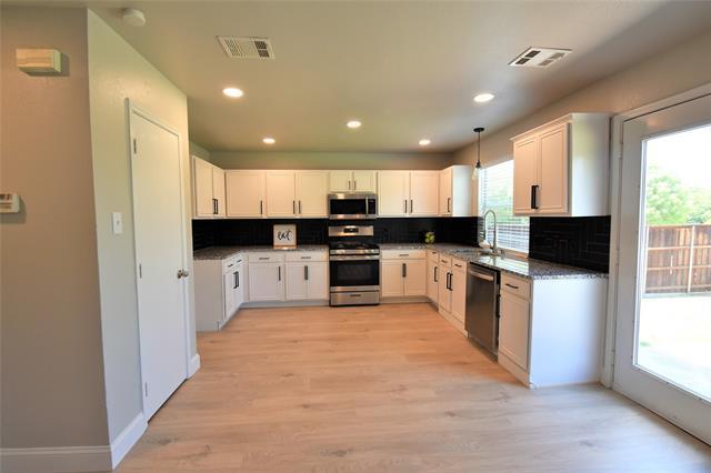 Photo - 9328 Warren Dr