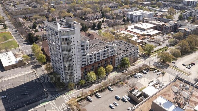 Building Photo - 525 E 6th St Unit 311 Rental