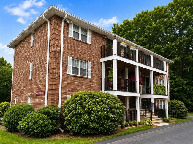 Photo - 9 Kenmar Dr Unit 13