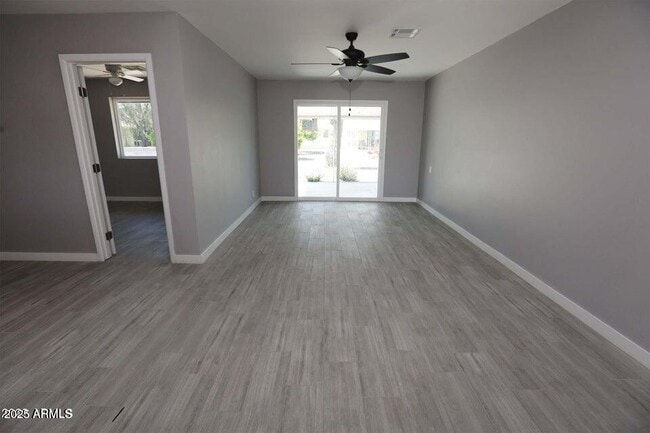 Photo - 10631 W Salem Dr