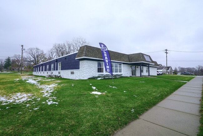 Photo - 328 Notre Dame Unidad 11