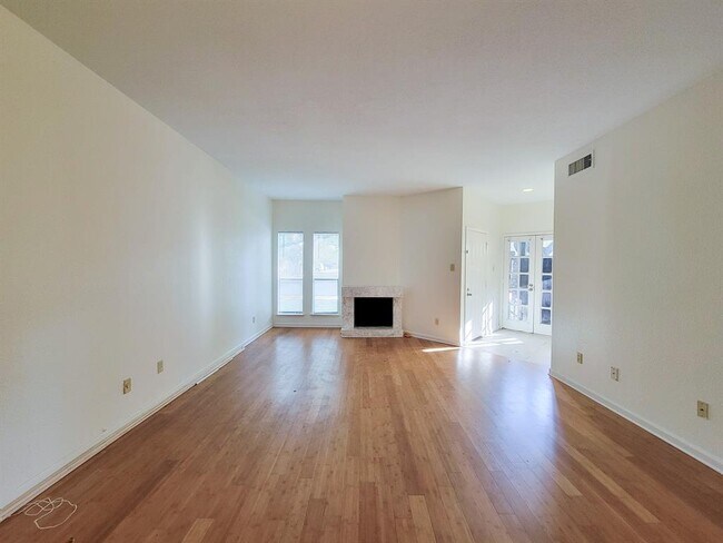 Photo - 10811 Richmond Ave. Unit 47