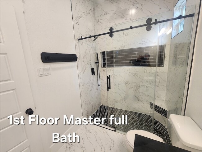 Photo - 1313 Gary Ave